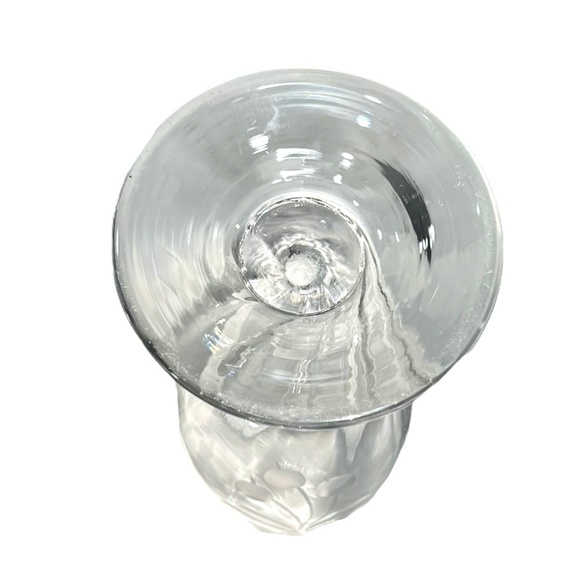 VINTAGE ETCHED CLEAR GLASS FOOTED 10" TALL VASE - Picture 11 of 15